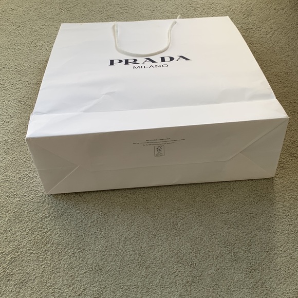 Prada Shopping Bag (authentic) - Picture 10 of 11